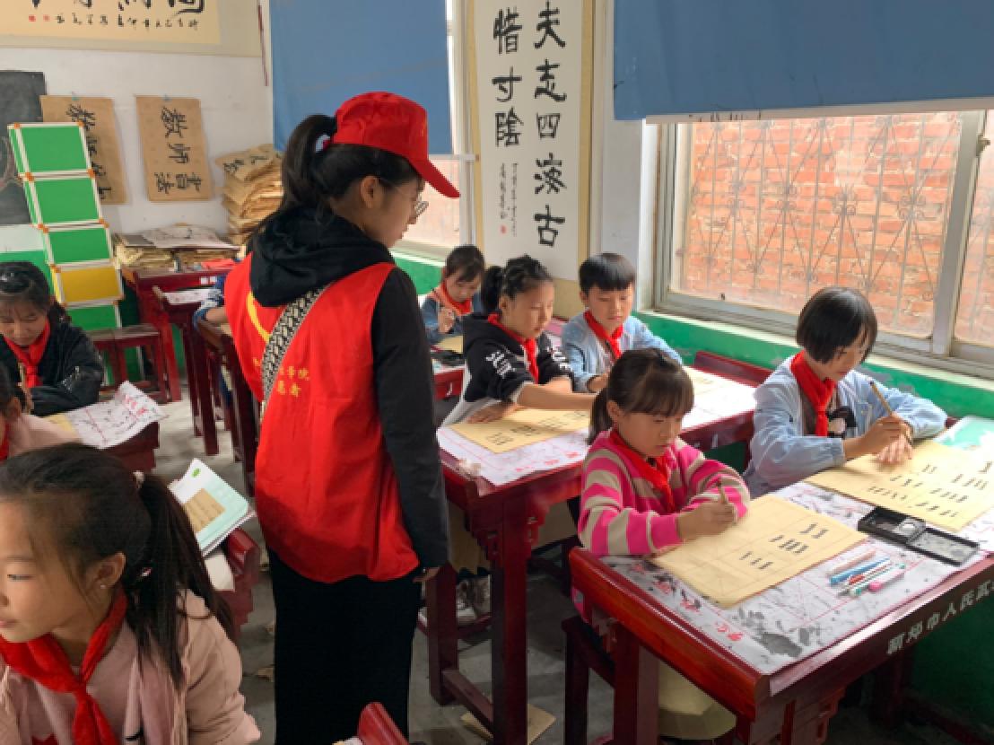爱心支教2.jpg 爱心支教2.jpg